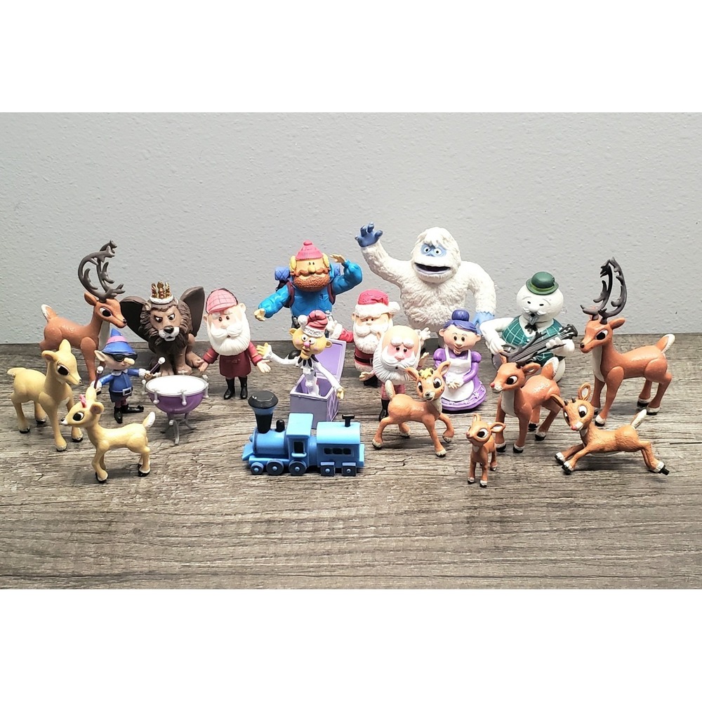 Rudolph and The Island of Misfit Toys Friends Figures Lot Of 20 Pieces 2000-2005